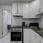 The Gridline Ndg Mtl 2Br Retreat